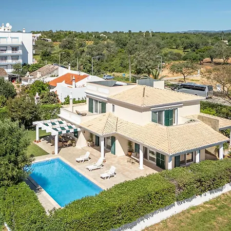 Villa Do Vale- Stunning Family With Pool