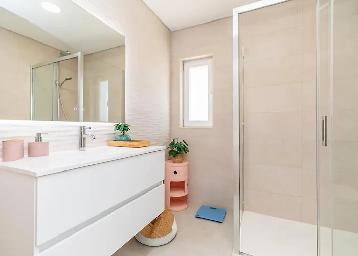 Do Vale- Stunning Family With Pool *